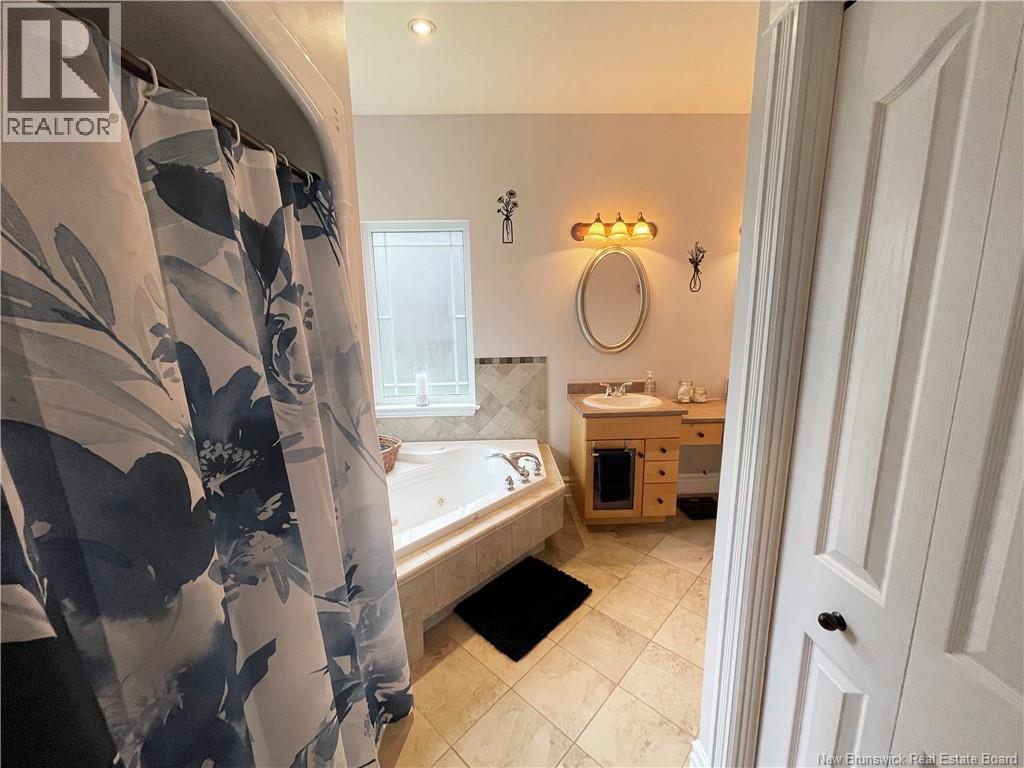 46 Gillespie Street - 21