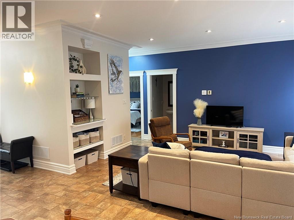 46 Gillespie Street - 12