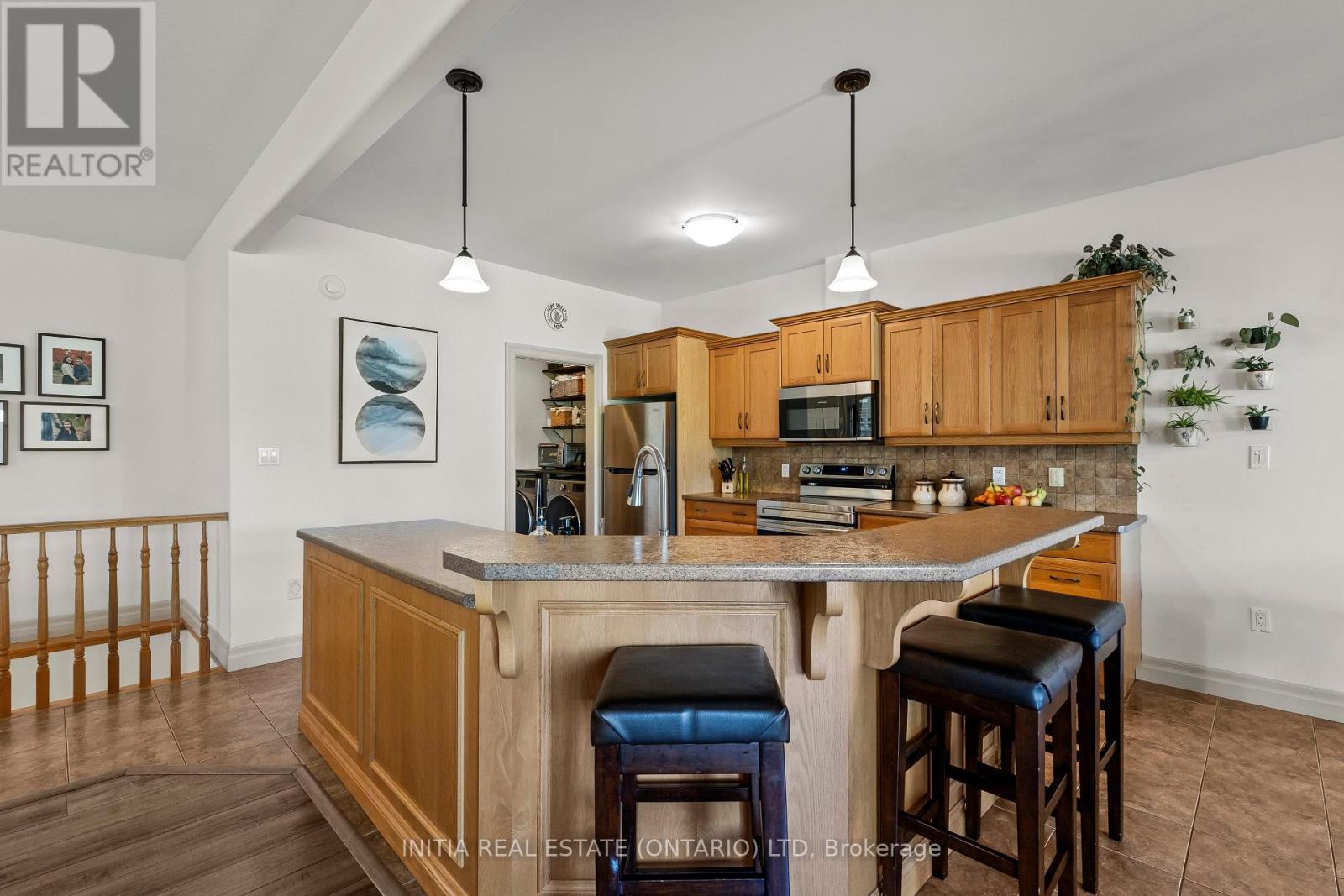 477 1ST AVENUE - 14