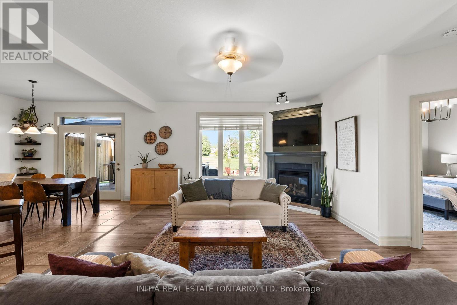 477 1ST AVENUE - 17