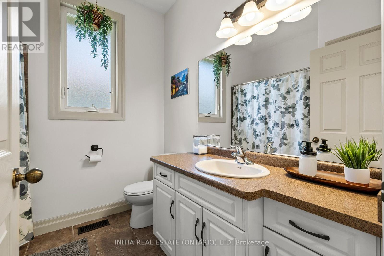 477 1ST AVENUE - 26