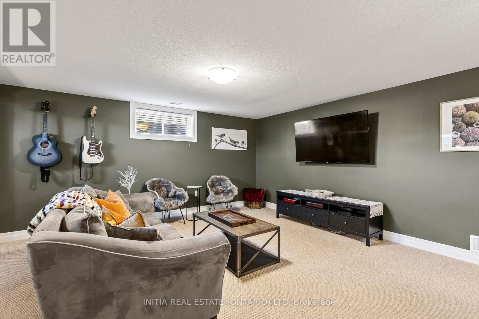 477 1ST AVENUE - 30