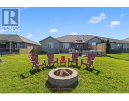477 1st Avenue, Petrolia, ON N0N1R0 Photo 6