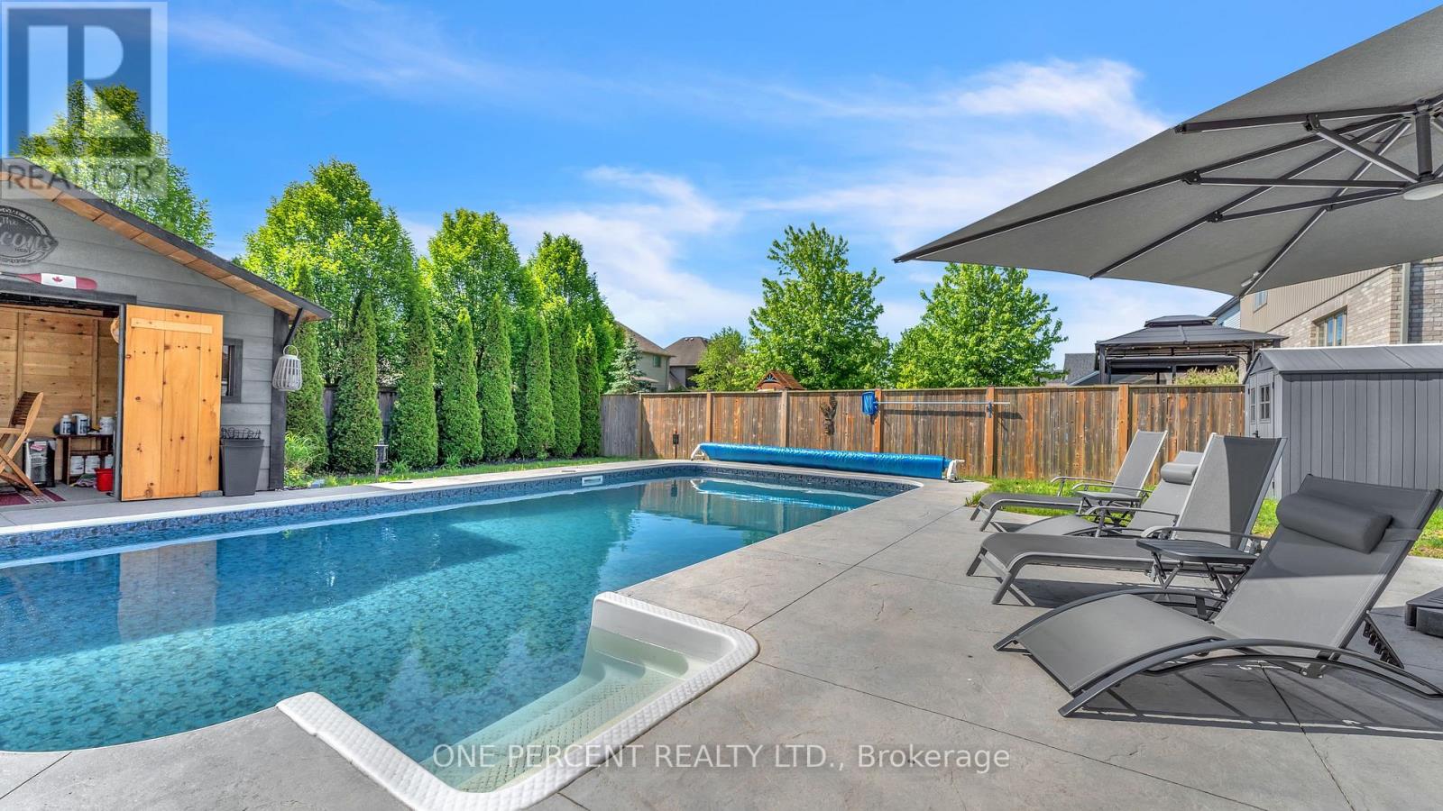 16 PEREGRINE AVENUE - 35
