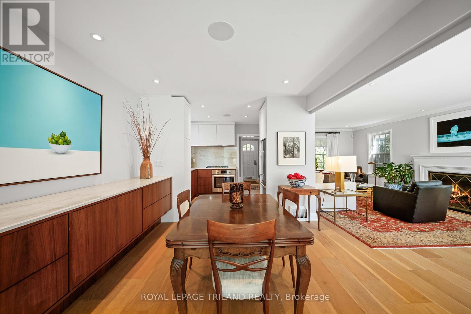 997 MAITLAND STREET - 13