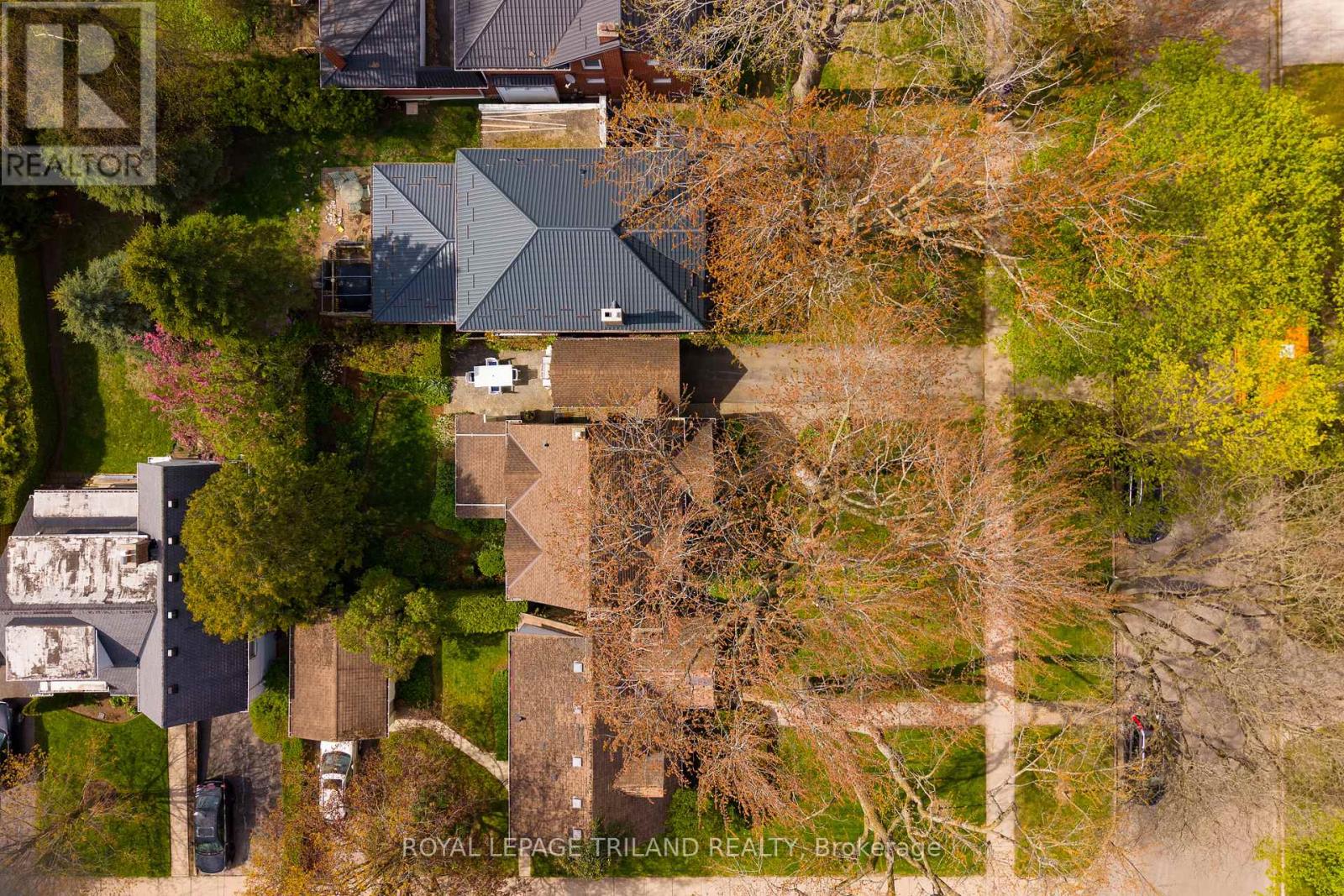 997 MAITLAND STREET - 45