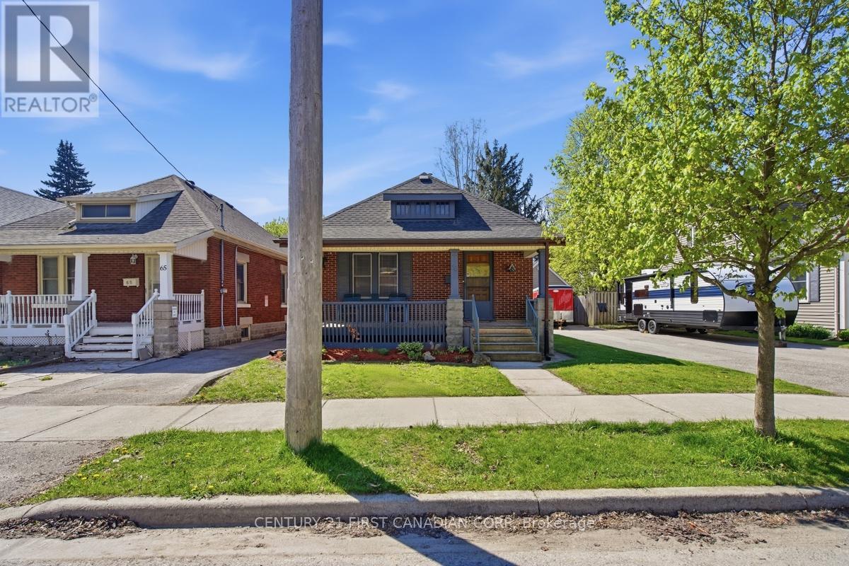 63 BEATTIE AVENUE - Image 3