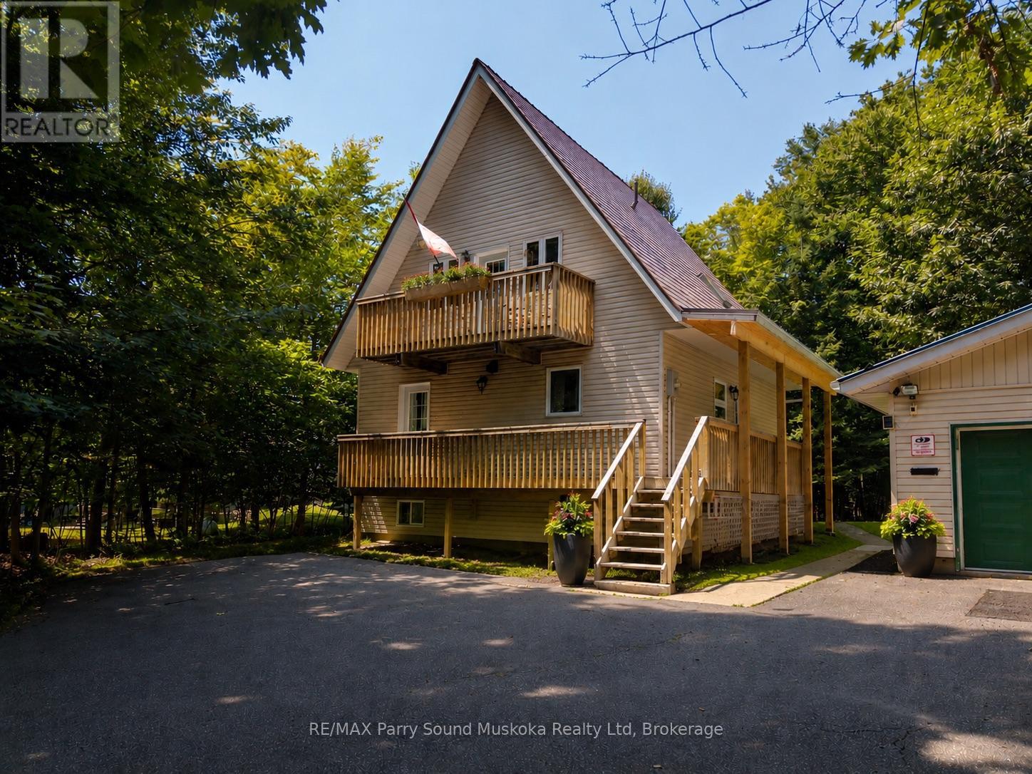113 BAYVIEW DRIVE