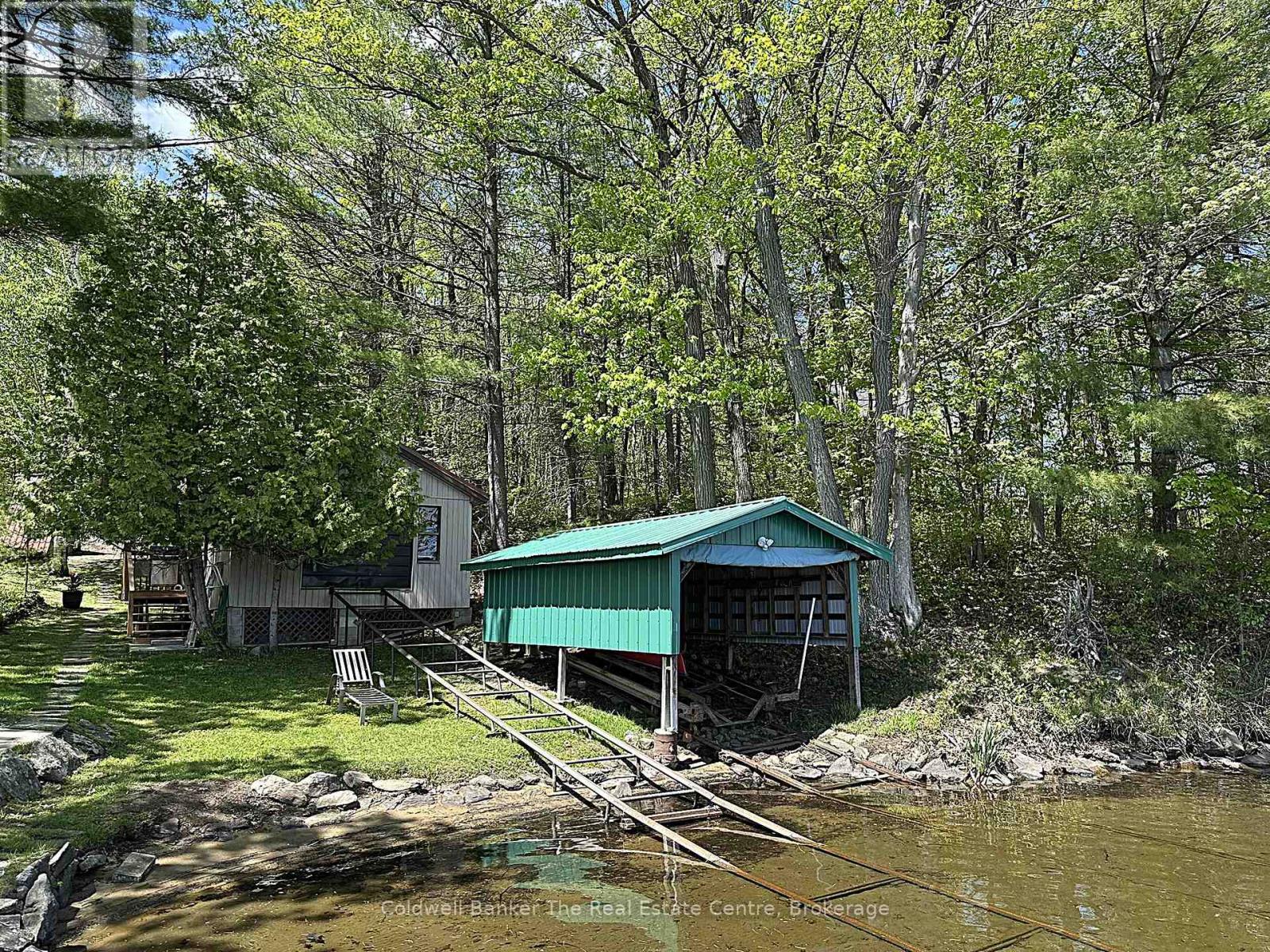 1319 WEST LIONS HEAD ROAD - 13