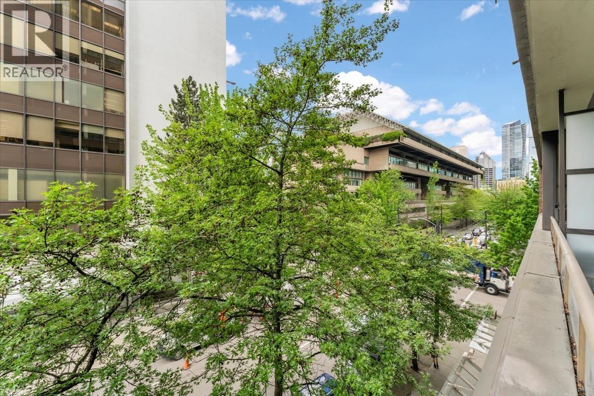 1 Bed, 1 Bath Condo for Sale in Vancouver – 313 1010 HOWE STREET, Vancouver – MLS# R3122275 - Image 11