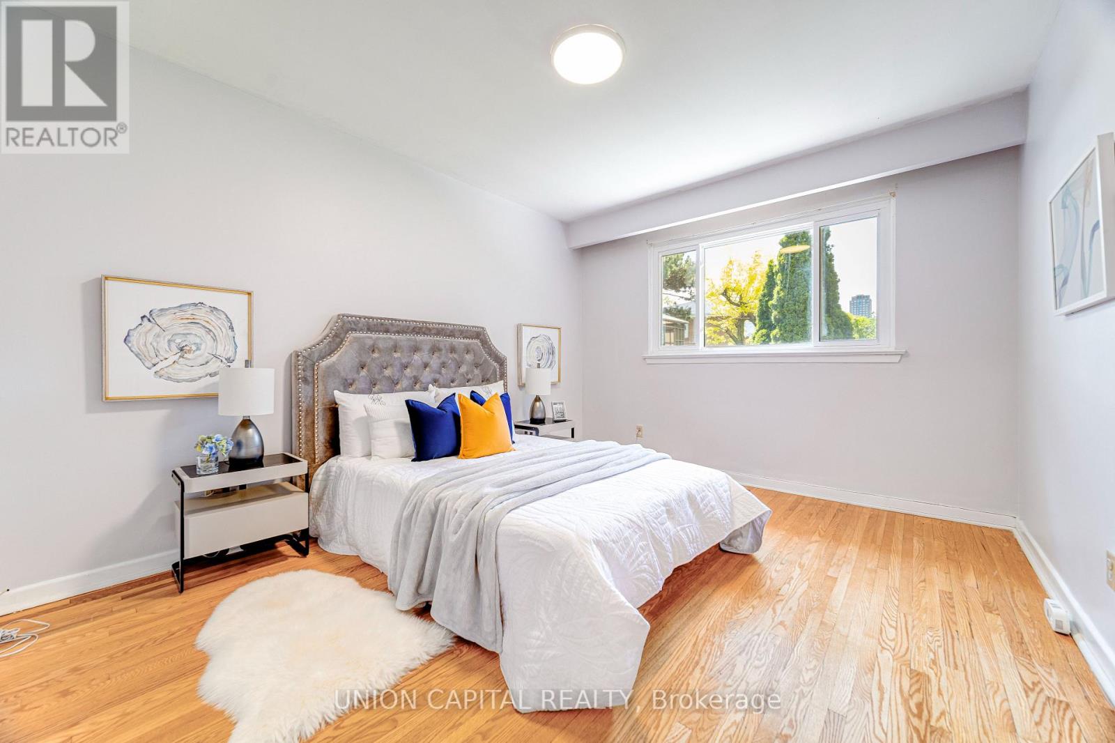 483 HUNTINGWOOD DRIVE - 19