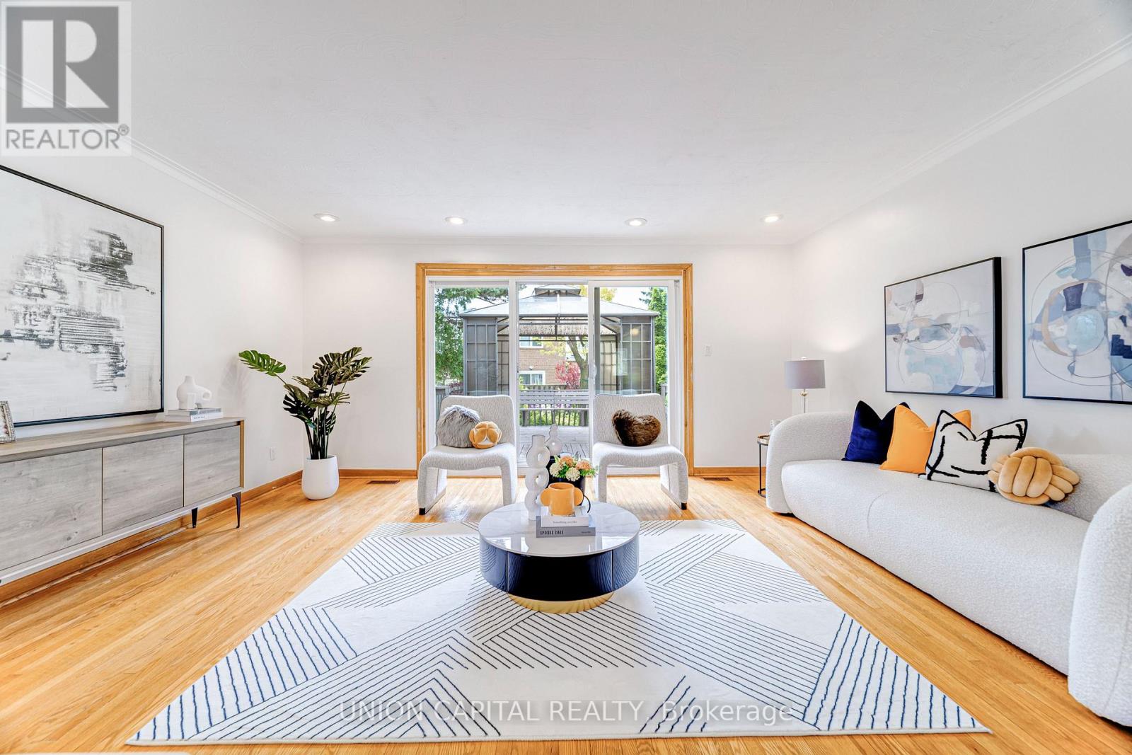 483 HUNTINGWOOD DRIVE - 14