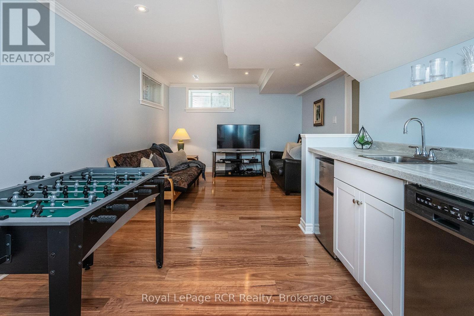 5 MCMASTER ROAD - 44