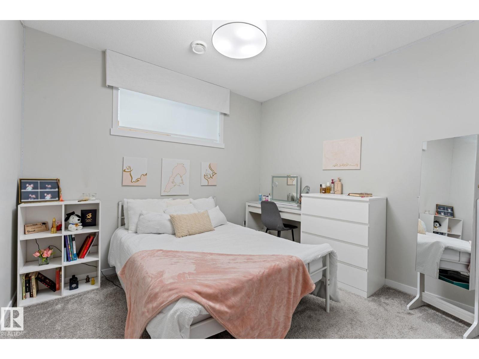 6339 GREENAWAY AV NW - 39