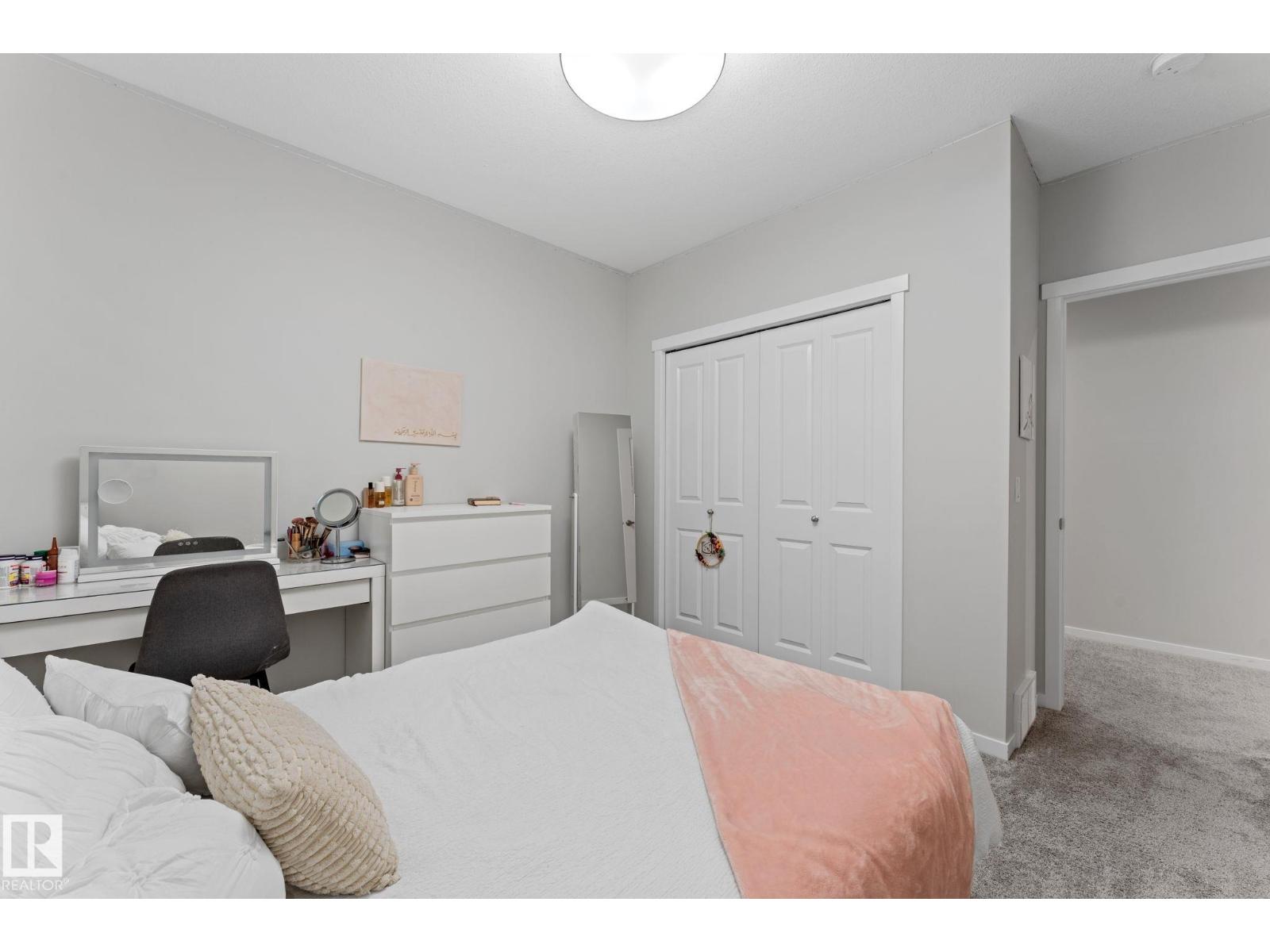 6339 GREENAWAY AV NW - 40