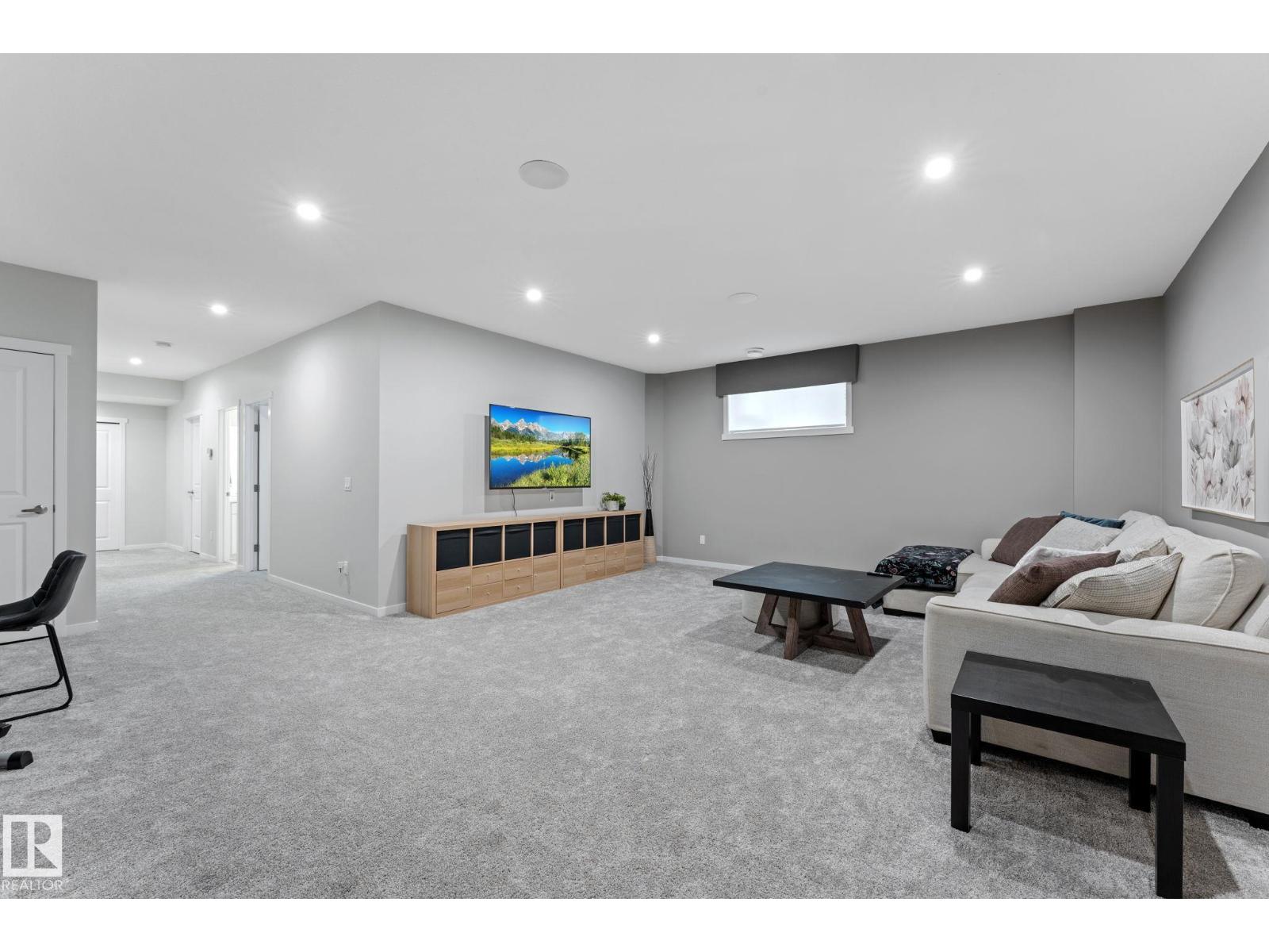 6339 GREENAWAY AV NW - 41
