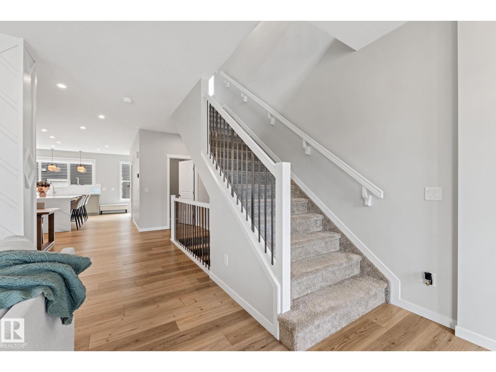 6339 GREENAWAY AV NW - 5