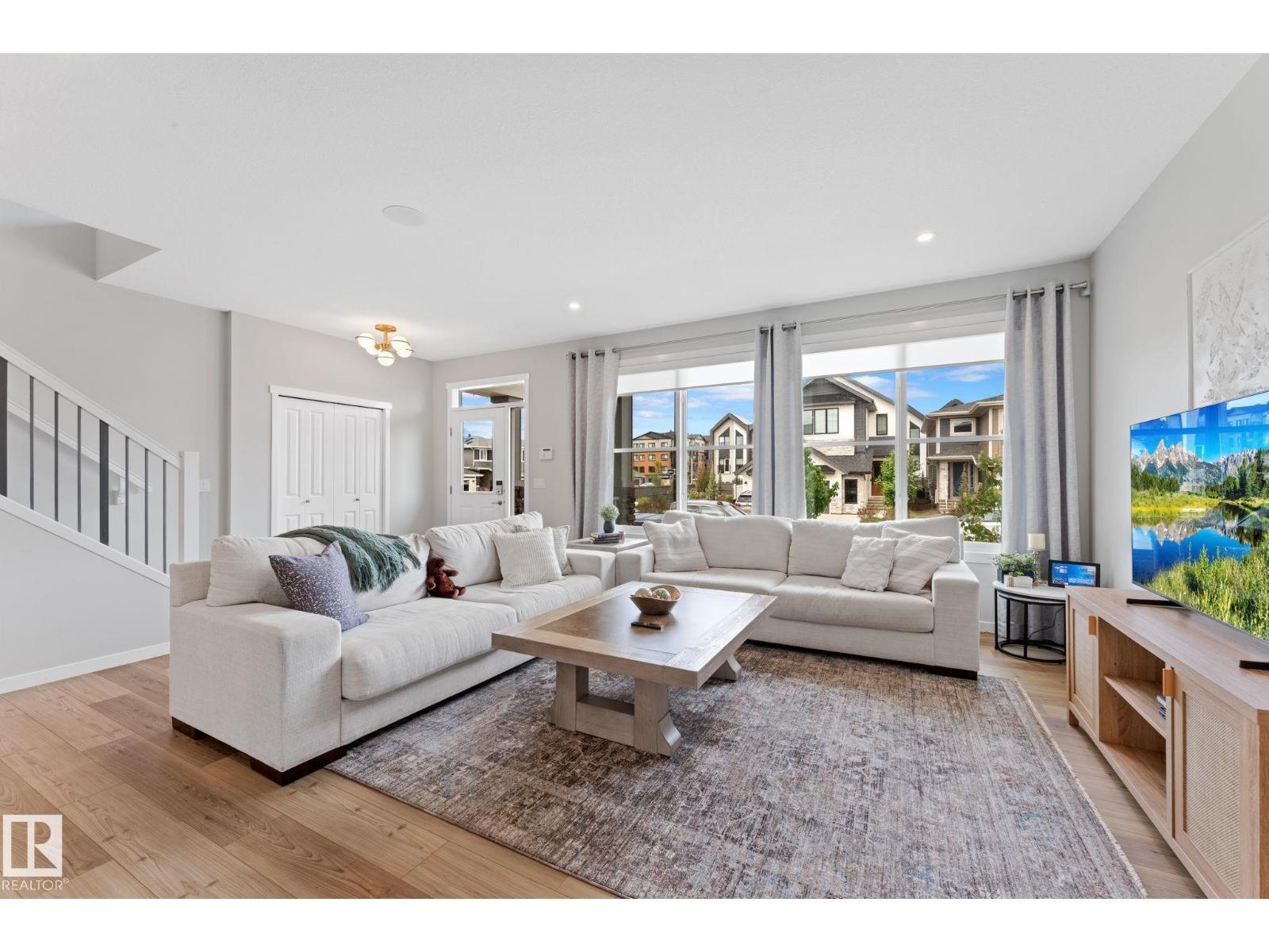 6339 GREENAWAY AV NW - 8