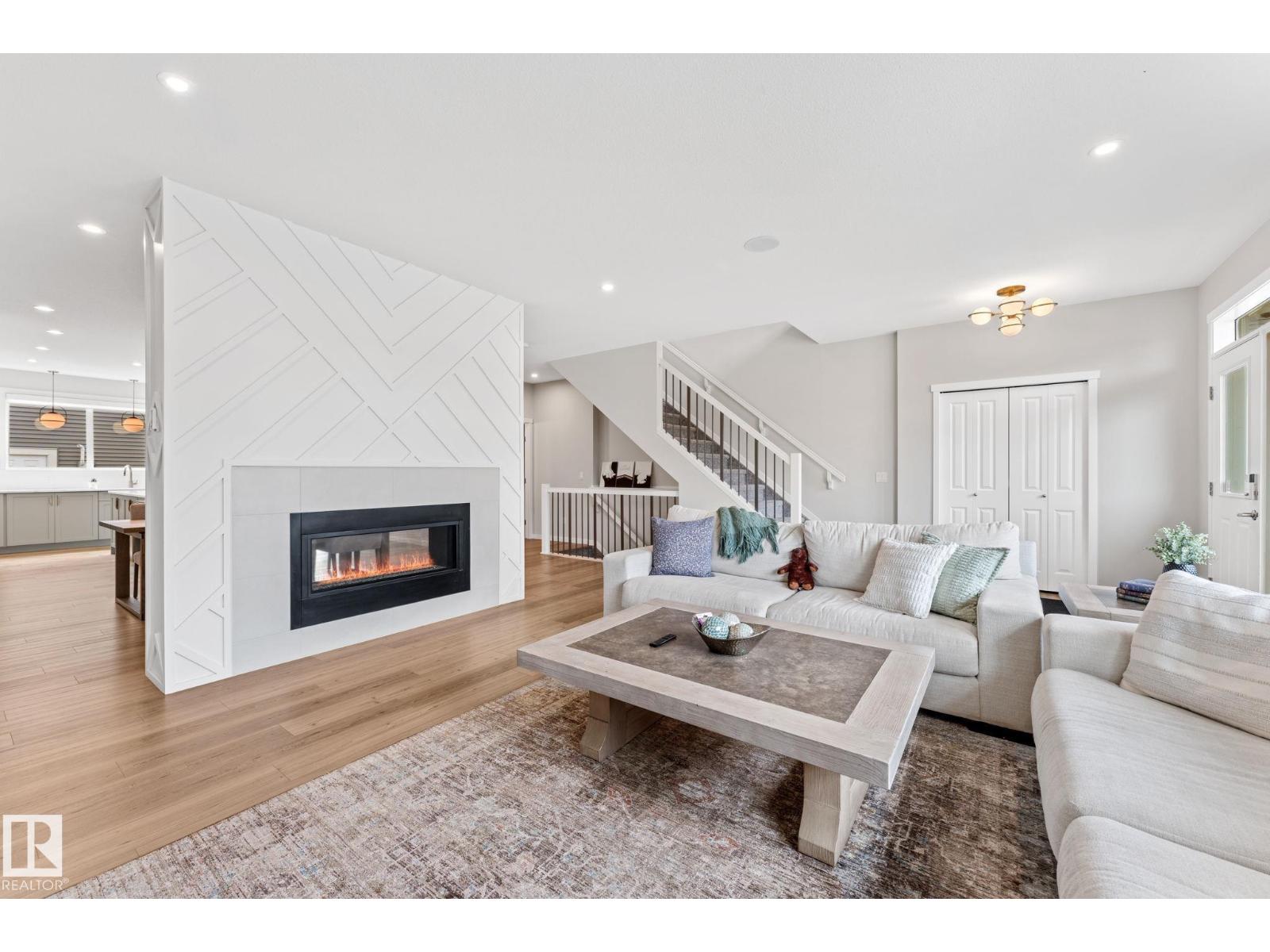 6339 GREENAWAY AV NW - 9