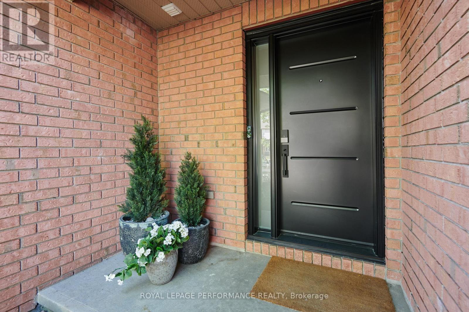 4310 SUNWOOD CRESCENT - 3
