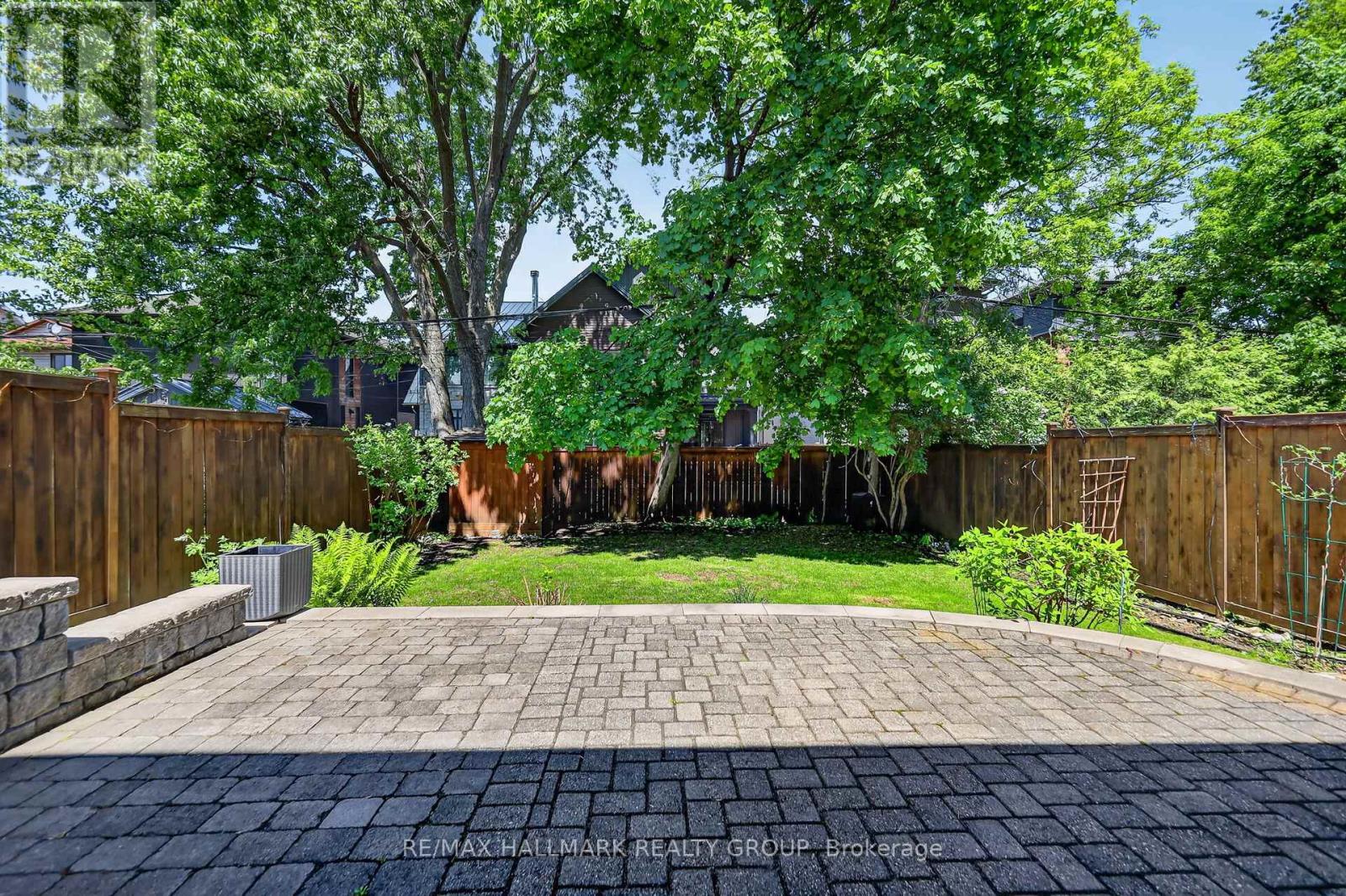 307 BEECHGROVE AVENUE - 42