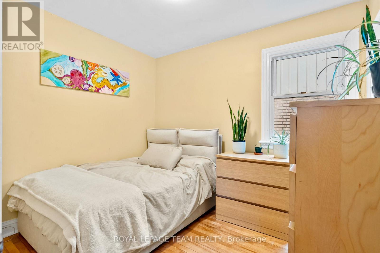 421 GREENWOOD AVENUE - 11
