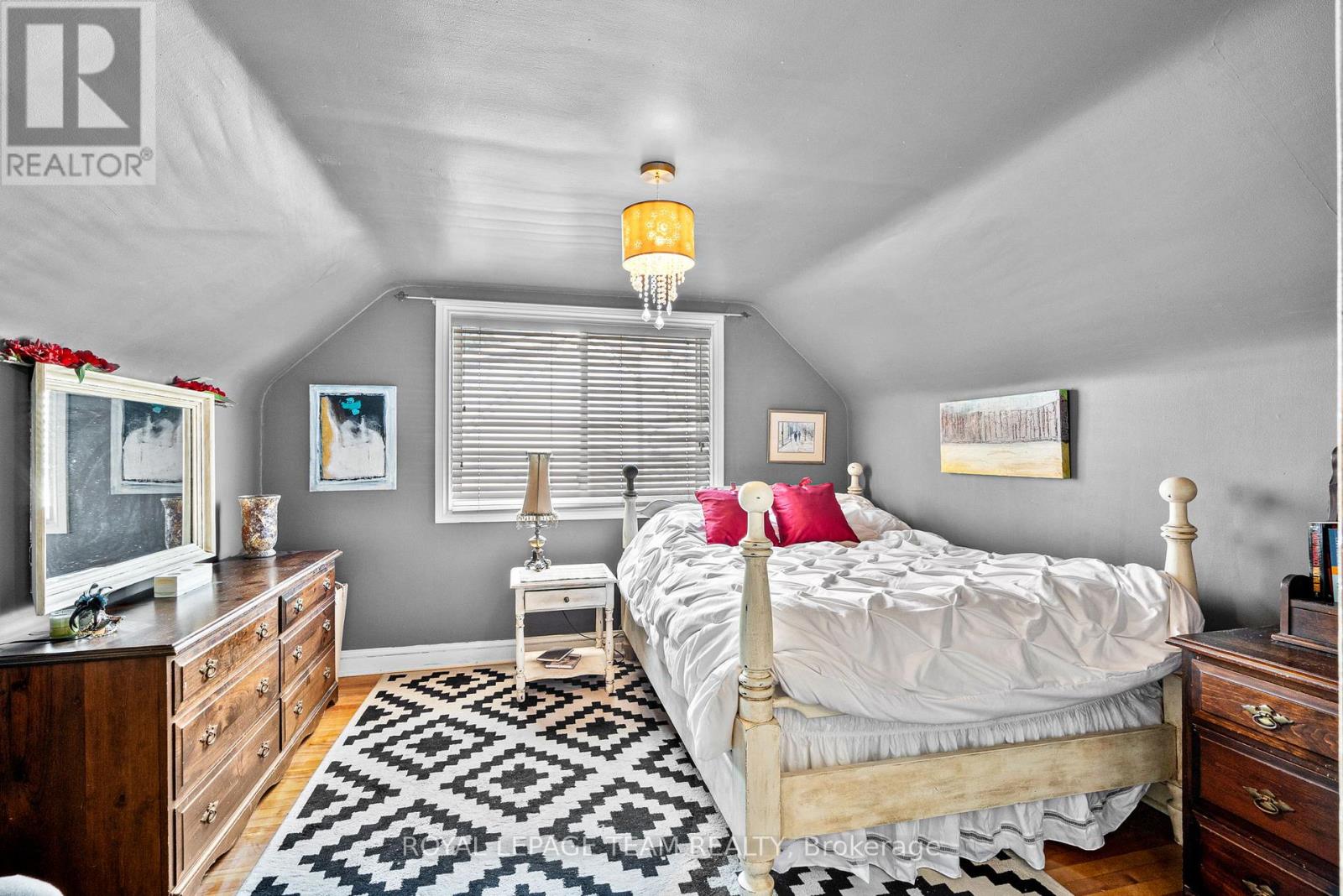 421 GREENWOOD AVENUE - 16