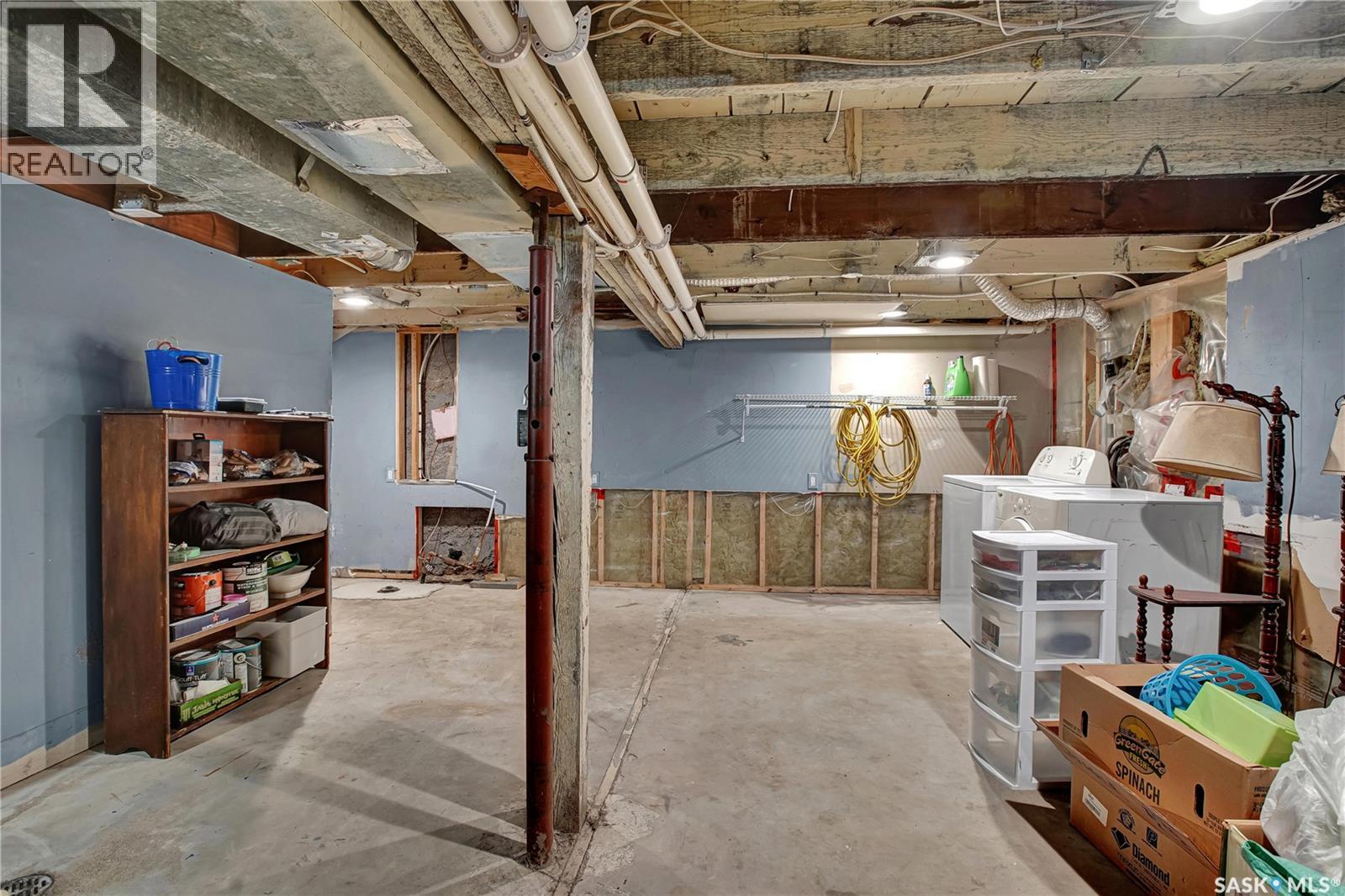 213 H AVENUE N - 22