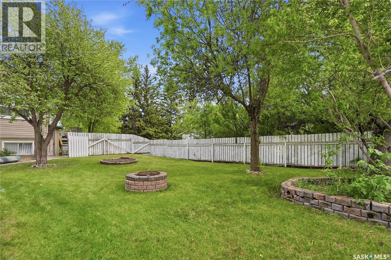 340 Charles STREET — photo 45