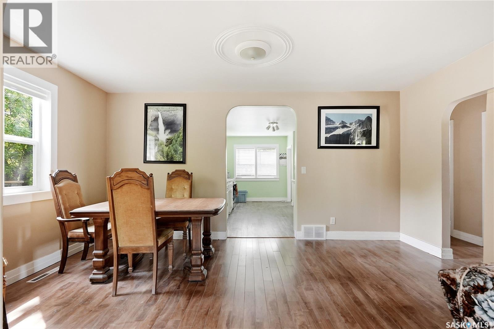 340 Charles STREET — photo 8