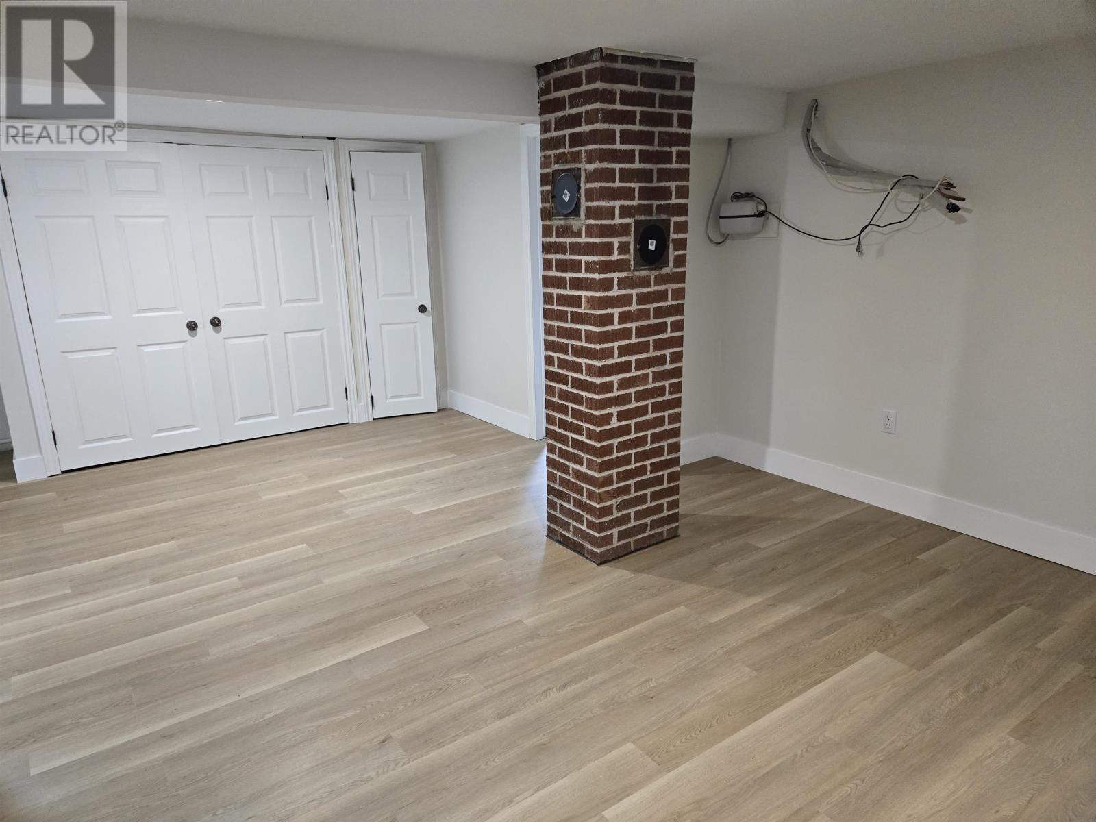 15150 Rte 14 - 24