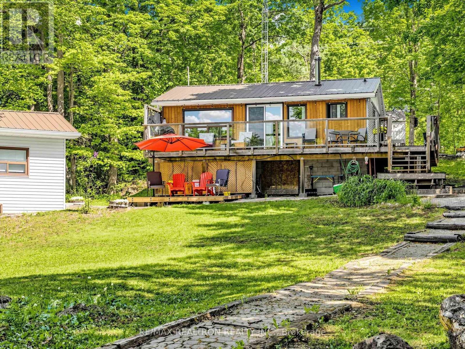 286 EDWINA DRIVE - 7