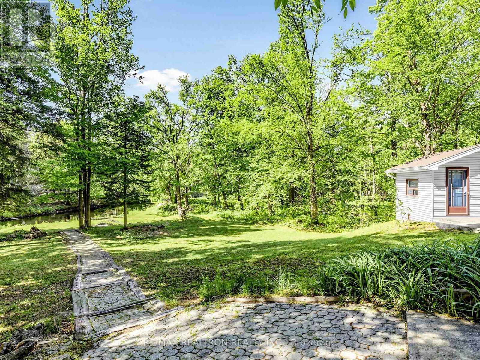 286 EDWINA DRIVE - 39