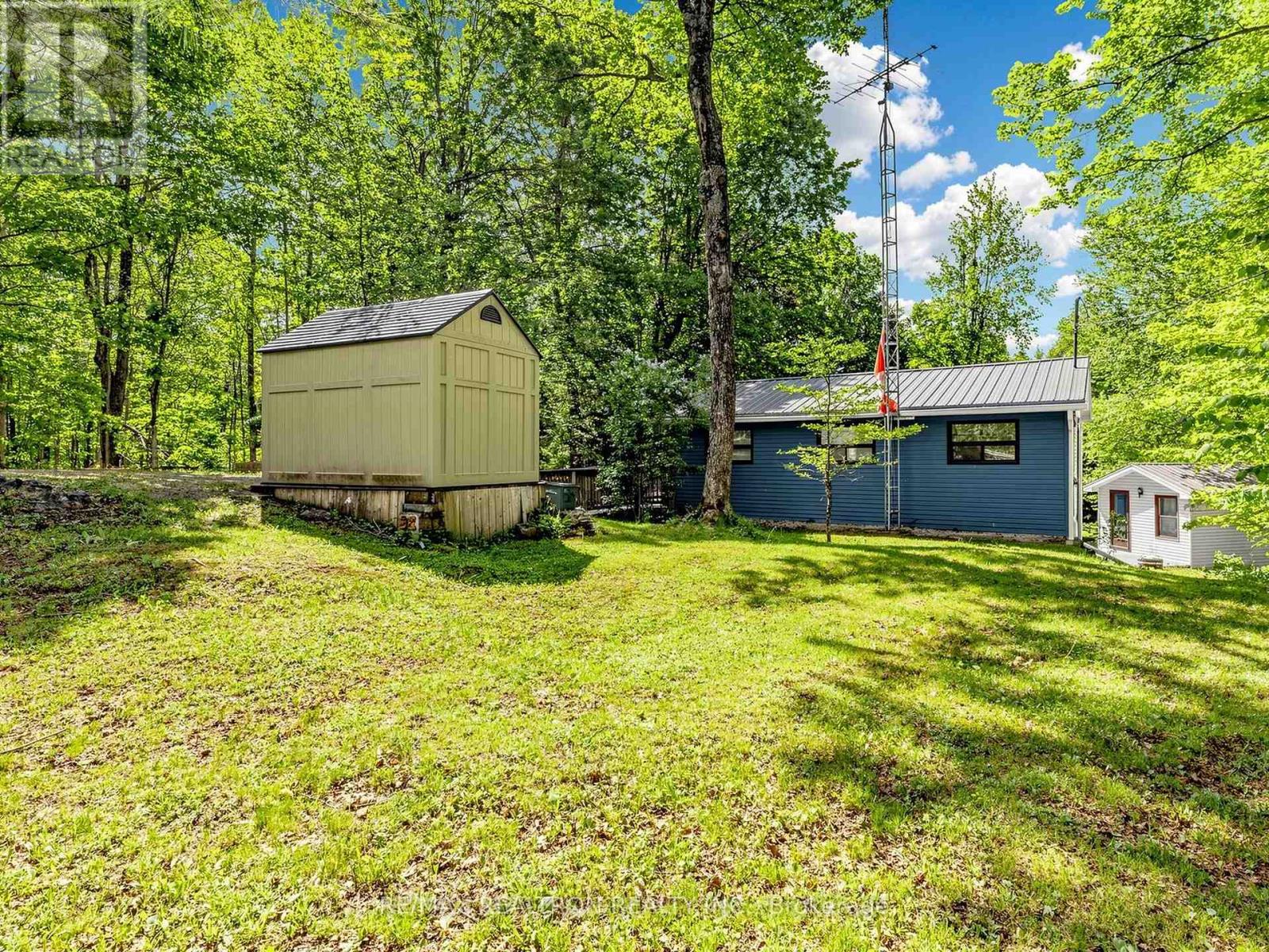 286 EDWINA DRIVE - 8