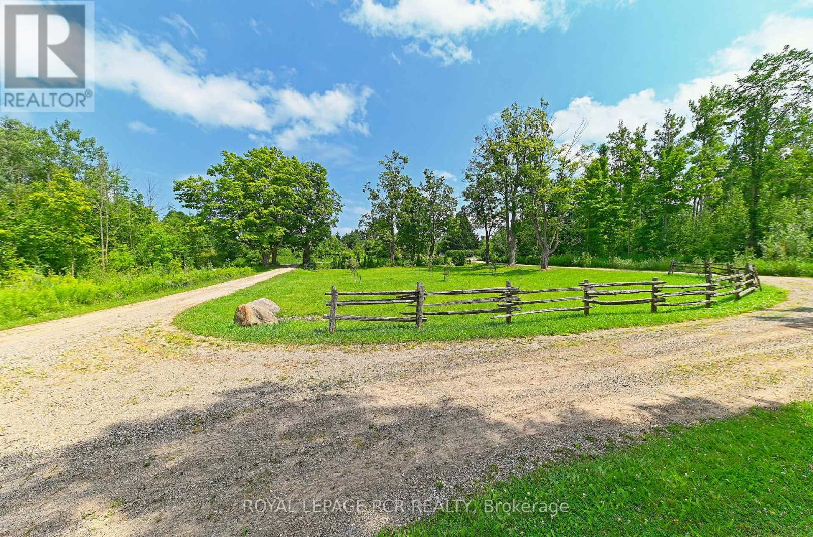 836206 4TH LINE - 40