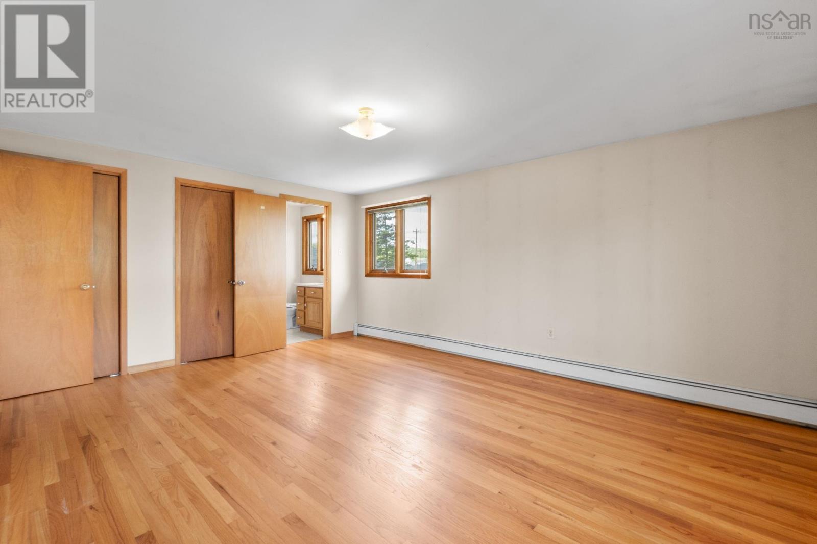 Property 37 of 49 of 46 Kent Avenue