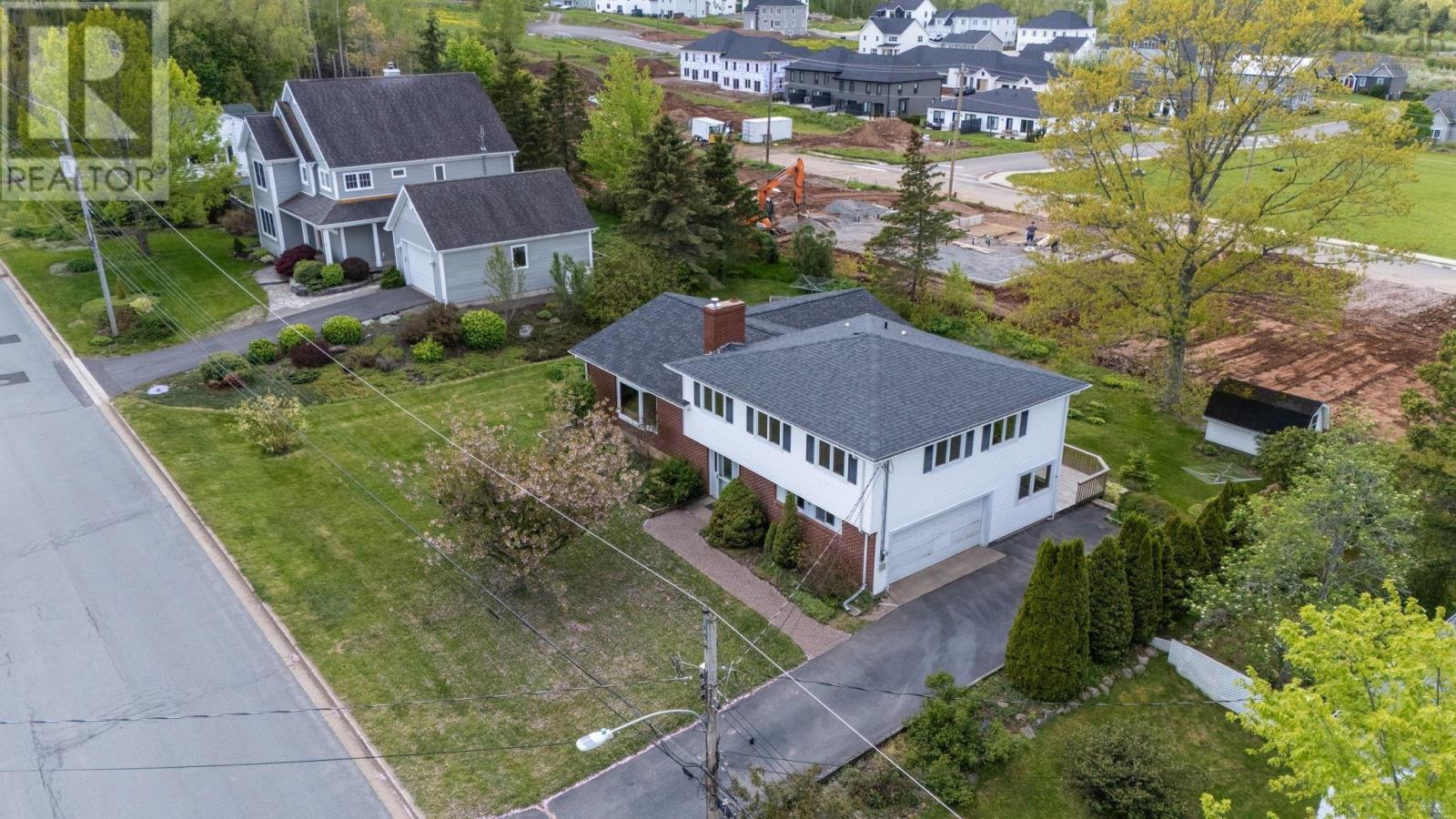 Property 46 of 49 of 46 Kent Avenue