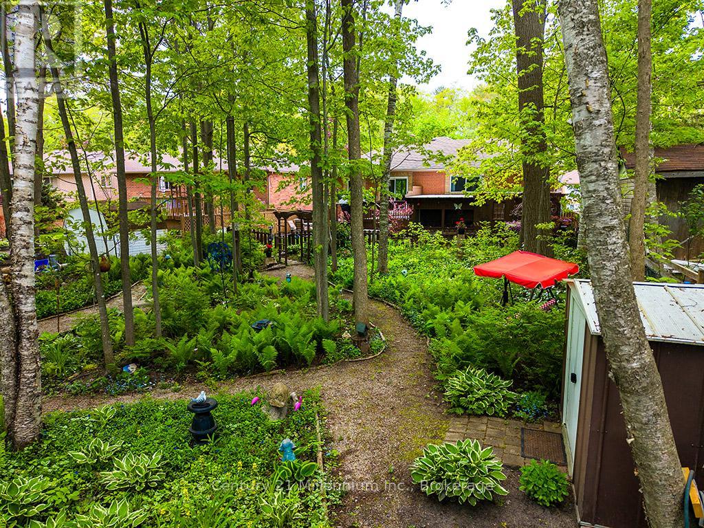 15 BRILLINGER DRIVE - 19