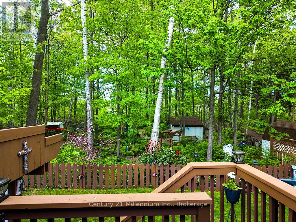 15 BRILLINGER DRIVE - 12