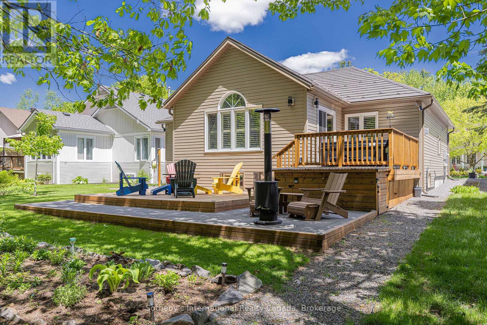 35 PINERIDGE GATE - 5