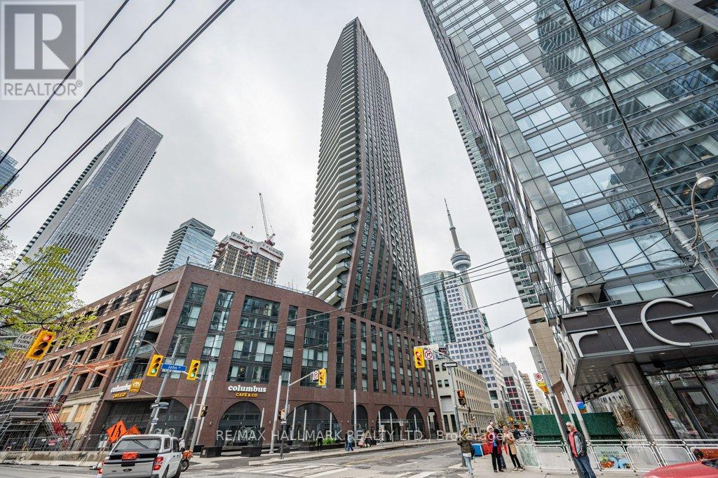 Listing photo of 1006 - 99 JOHN STREET