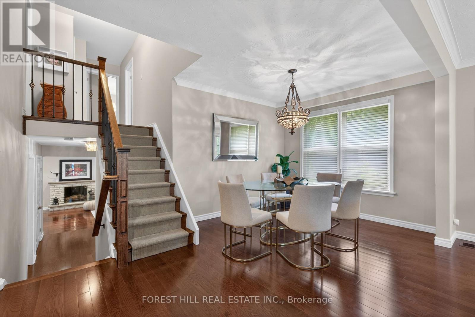 91 MONTRESSOR DRIVE - 10