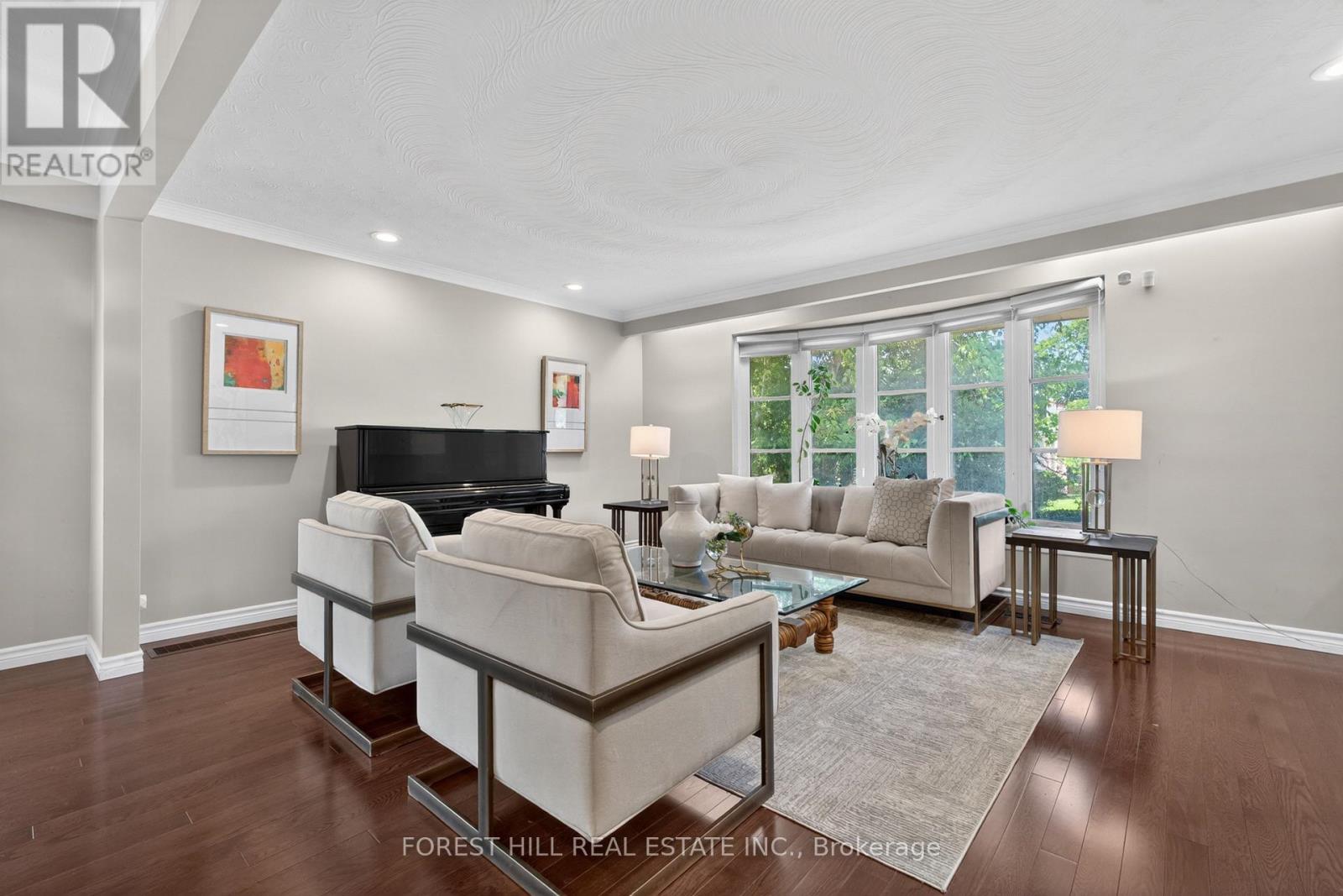 91 MONTRESSOR DRIVE - 12