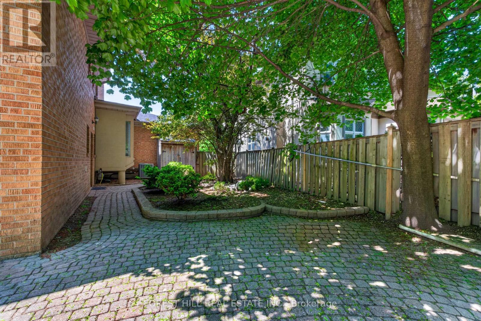 91 MONTRESSOR DRIVE - 30