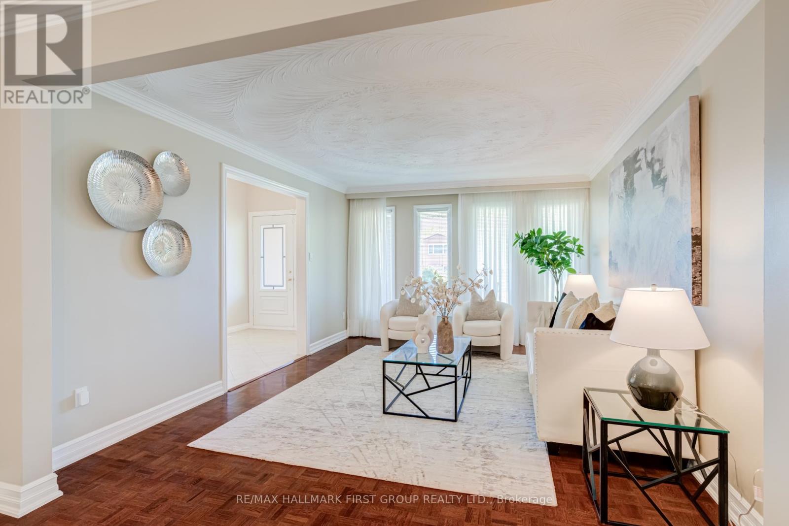 520 MCLEOD CRESCENT - 9
