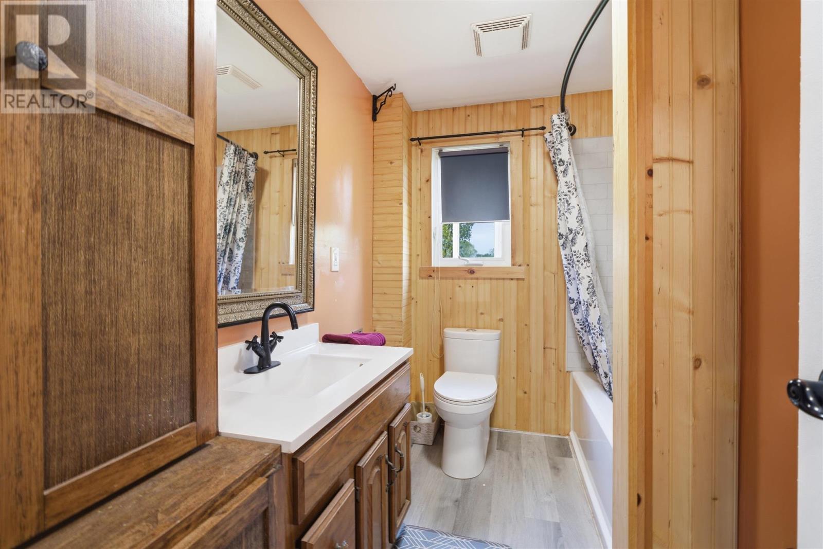 21 Eley RD - 24