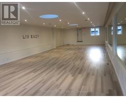 1517-1519 O Connor Drive, Toronto, ON M4B2V5 Photo 11