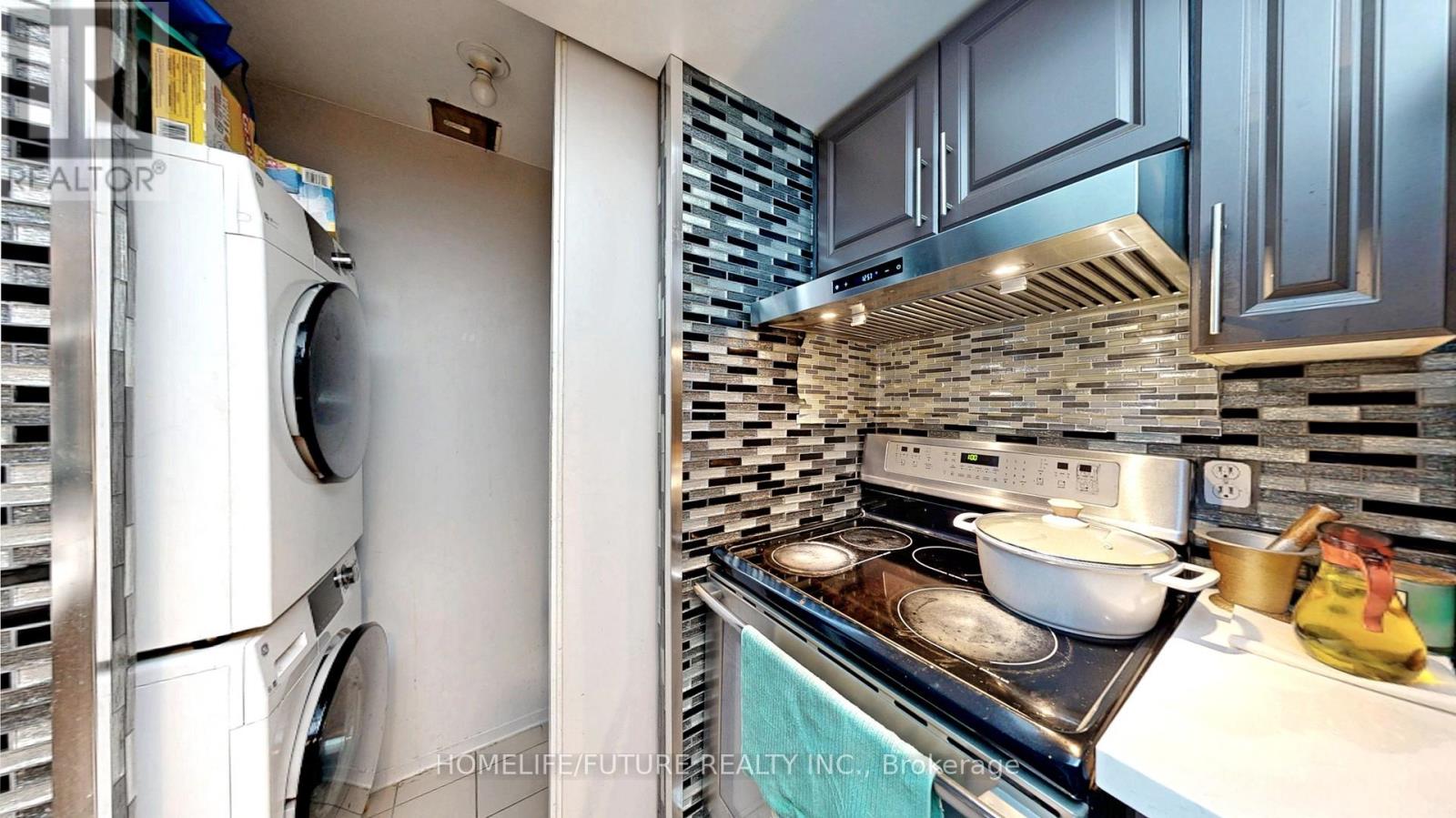 #1506 1470 MIDLAND AVENUE - 22