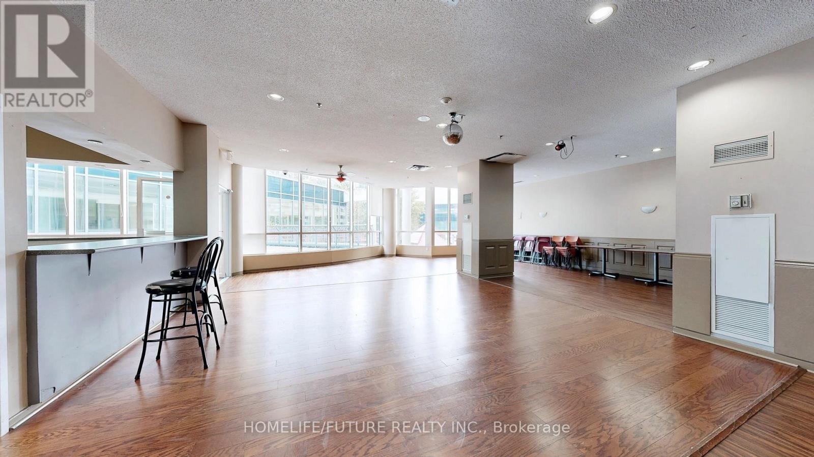 #1506 1470 MIDLAND AVENUE - 41