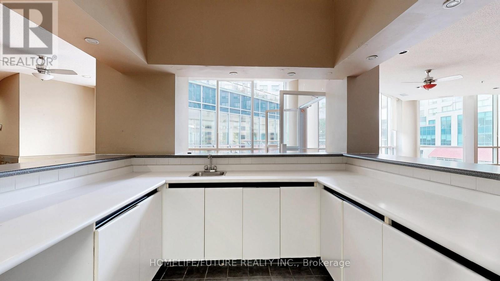 #1506 1470 MIDLAND AVENUE - 44